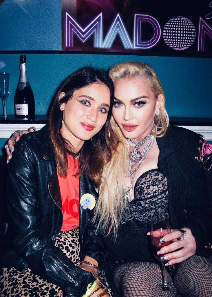 Yam Karkai e Madonna no evento World of Women na NFT NYC